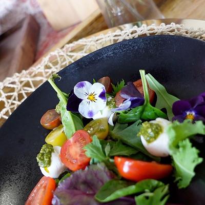 Flow Food & Adventure